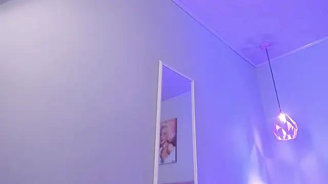 ScarletGV online show from December 1, 4:06 am