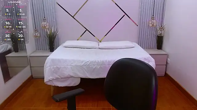 LenaRoses online show from October 15, 7:58 pm