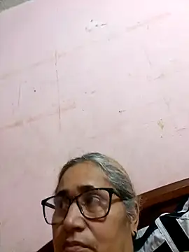  candi online show from October 25, 12:29 am