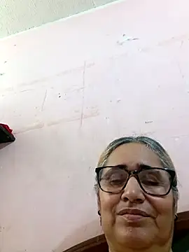  candi online show from November 27, 4:53 pm