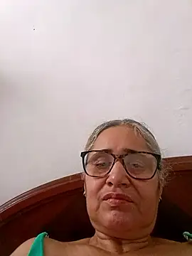  candi online show from January 12, 2:00 pm