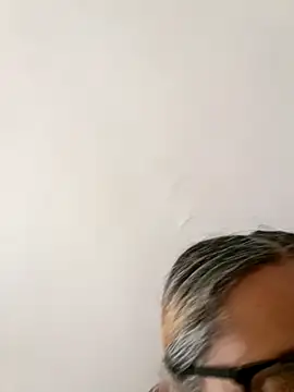 Snapshot of _candi chatting on March 6, 2:24 pm candi online show from March 6, 2:24 pm