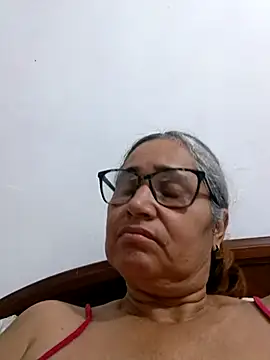 Snapshot of _candi chatting on March 19, 11:03 am candi online show from March 19, 11:03 am