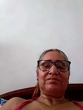 Snapshot of _candi chatting on March 24, 1:16 pm candi online show from March 24, 1:16 pm