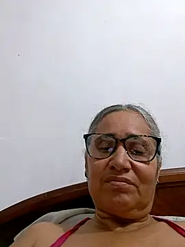 Snapshot of _candi chatting on March 25, 2:06 am candi online show from March 25, 2:06 am