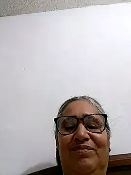 Snapshot of _candi chatting on April 3, 11:14 pm candi online show from April 3, 11:14 pm