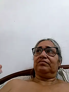 Snapshot of _candi chatting on April 5, 2:36 pm candi online show from April 5, 2:36 pm