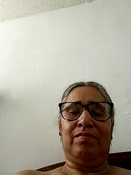 Snapshot of _candi chatting on April 12, 7:41 pm candi online show from April 12, 7:41 pm