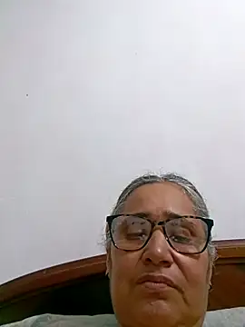 Snapshot of _candi chatting on April 14, 2:28 am candi online show from April 14, 2:28 am