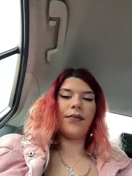 RiriRoseey online show from April 4, 7:50 am