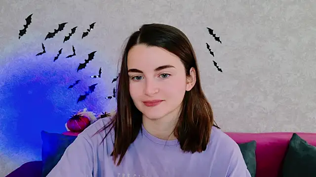 Miss Arwen online show from October 21, 4:35 am