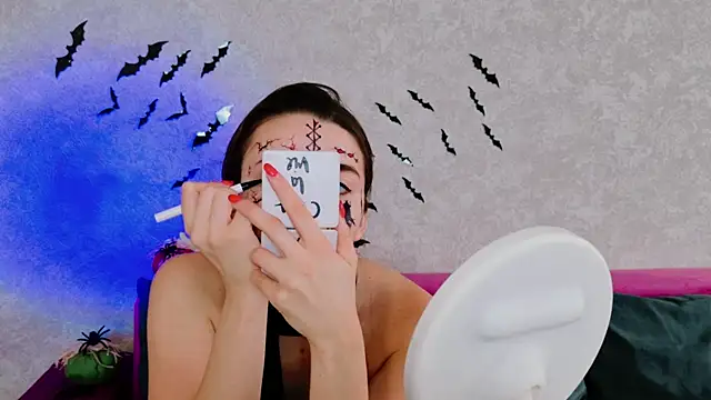 Miss Arwen online show from October 31, 2:56 am