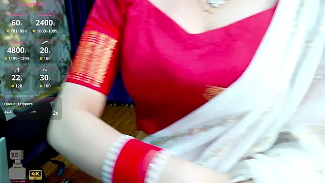Snapshot of sassysonia chatting on July 28, 2:13 pm sassysonia online show from July 28, 2:13 pm