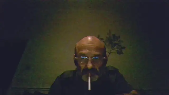 Snapshot of Shyboy817 chatting on November 13, 3:27 am Shyboy817 online show from November 13, 3:27 am