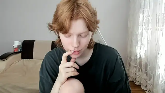 Snapshot of StellaDavis chatting on July 12, 10:39 am StellaDavis online show from July 12, 10:39 am