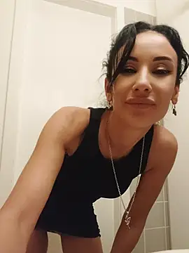 Snapshot of Blackeyeslady chatting on July 25, 8:50 pm Blackeyeslady online show from July 25, 8:50 pm