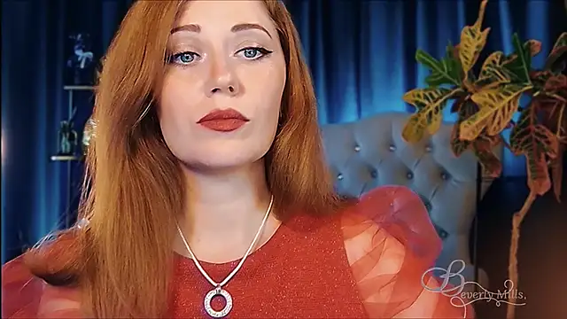 MissBeverlyMills online show from May 24, 12:32 pm