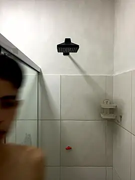 Snapshot of Nathanaelllllllllll chatting on January 13, 6:13 pm Nathanaelllllllllll online show from January 13, 6:13 pm