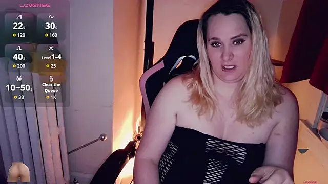 Snapshot of sweetmorgan1 chatting on May 4, 1:23 am sweetmorgan1 online show from May 4, 1:23 am