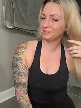 MaggieMayI89 online show from July 11, 12:52 pm