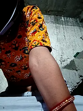 Snapshot of Anushka_Ji chatting on March 8, 4:39 pm Anushka Ji online show from March 8, 4:39 pm