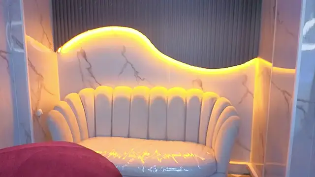 victoria castillo b online show from February 14, 7:43 pm