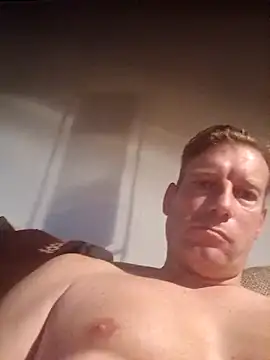 MArciQuarky online show from November 7, 6:13 am