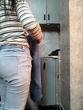 Snapshot of Sarita_7 chatting on January 28, 9:51 am Sarita 7 online show from January 28, 9:51 am