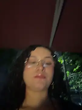 Electra doll  online show from December 4, 1:15 am