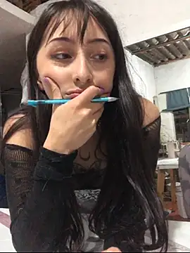 v1cky  online show from October 9, 12:41 am