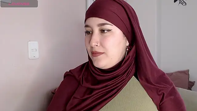 Snapshot of Dalila_bashar chatting on February 9, 6:23 pm Dalila bashar online show from February 9, 6:23 pm