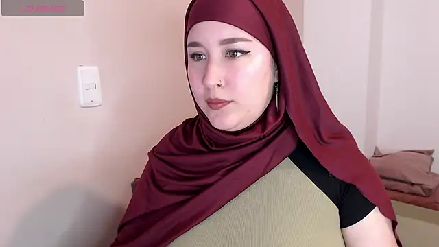 Snapshot of Dalila_bashar chatting on February 10, 11:42 pm Dalila bashar online show from February 10, 11:42 pm