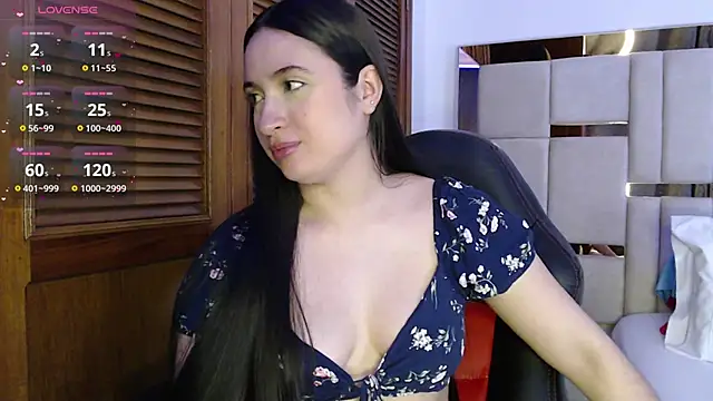 Snapshot of sofiaduque_26 chatting on February 19, 11:04 pm sofiaduque 26 online show from February 19, 11:04 pm