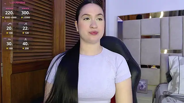 Snapshot of sofiaduque_26 chatting on March 7, 2:23 pm sofiaduque 26 online show from March 7, 2:23 pm