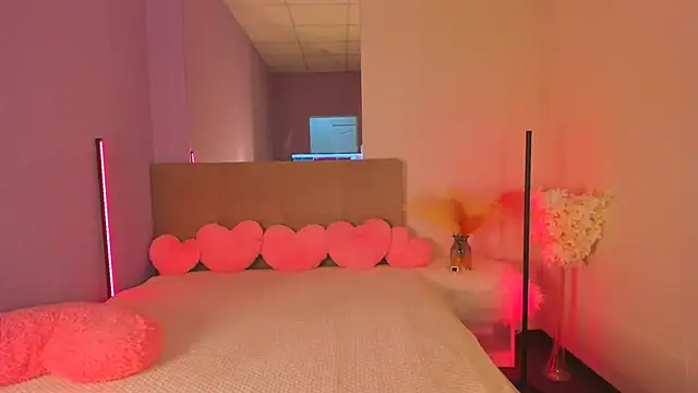 SelenaaSky online show from March 3, 1:31 pm