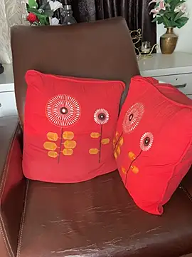 Jen jennyy1 online show from February 20, 8:25 pm