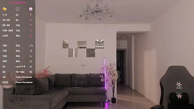 LovelyBianca online show from April 9, 8:58 pm