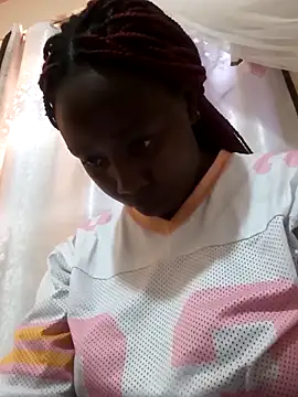 Snapshot of Swit_virgin22 chatting on March 29, 7:19 am Swit virgin22 online show from March 29, 7:19 am