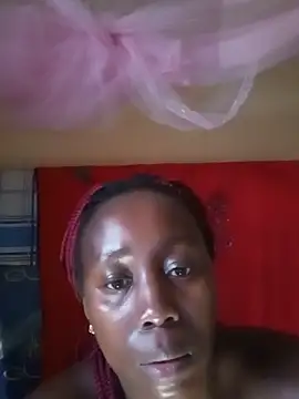 Snapshot of Swit_virgin22 chatting on May 16, 6:21 am Swit virgin22 online show from May 16, 6:21 am