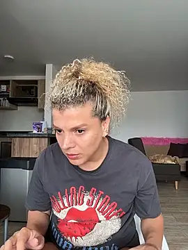 Georgiafox online show from February 10, 2:32 pm