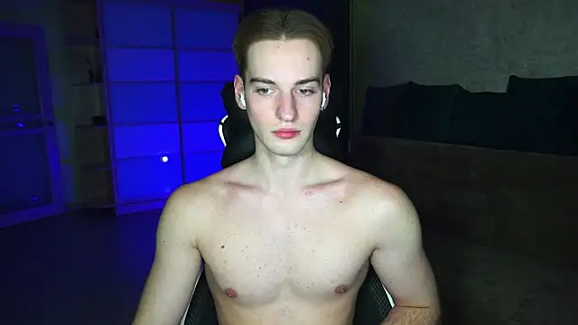 Litmate online show from March 31, 9:04 pm