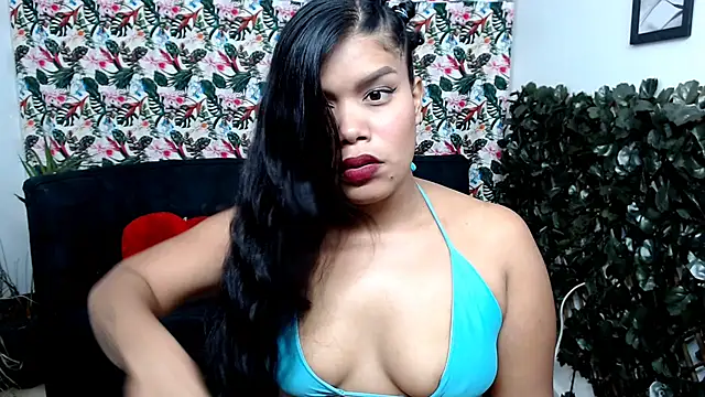 Snapshot of Wendy_Hot_ chatting on February 13, 4:43 am Wendy Hot online show from February 13, 4:43 am
