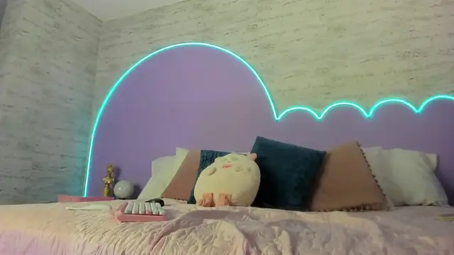 Snapshot of Giaa_Ross chatting on November 20, 8:08 pm Giaa Ross online show from November 20, 8:08 pm