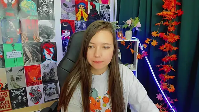 Lina Brownie online show from December 23, 5:17 am