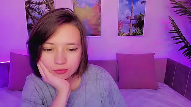 Lina Brownie online show from January 18, 5:20 am