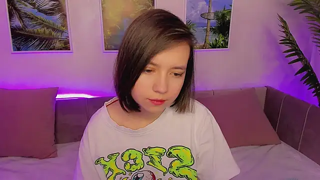 Lina Brownie online show from January 19, 5:15 am