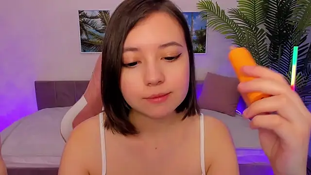 Lina Brownie online show from March 7, 5:08 am