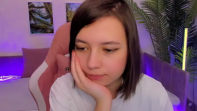 Lina Brownie online show from March 14, 5:16 am