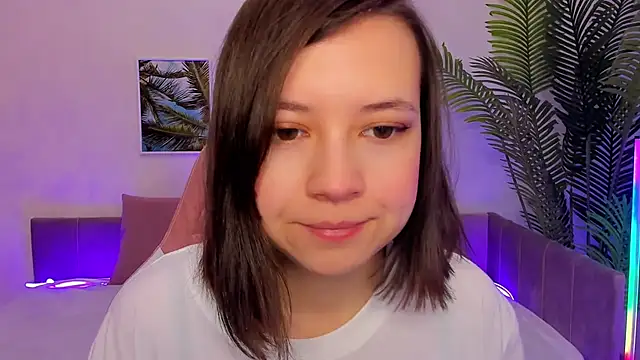 Lina Brownie online show from March 17, 2:08 am