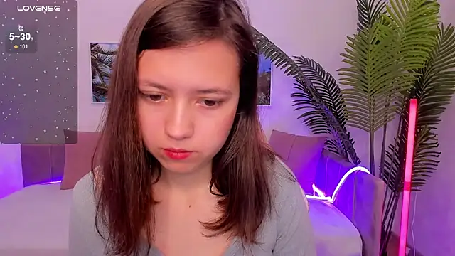 Lina Brownie online show from September 20, 2:23 am